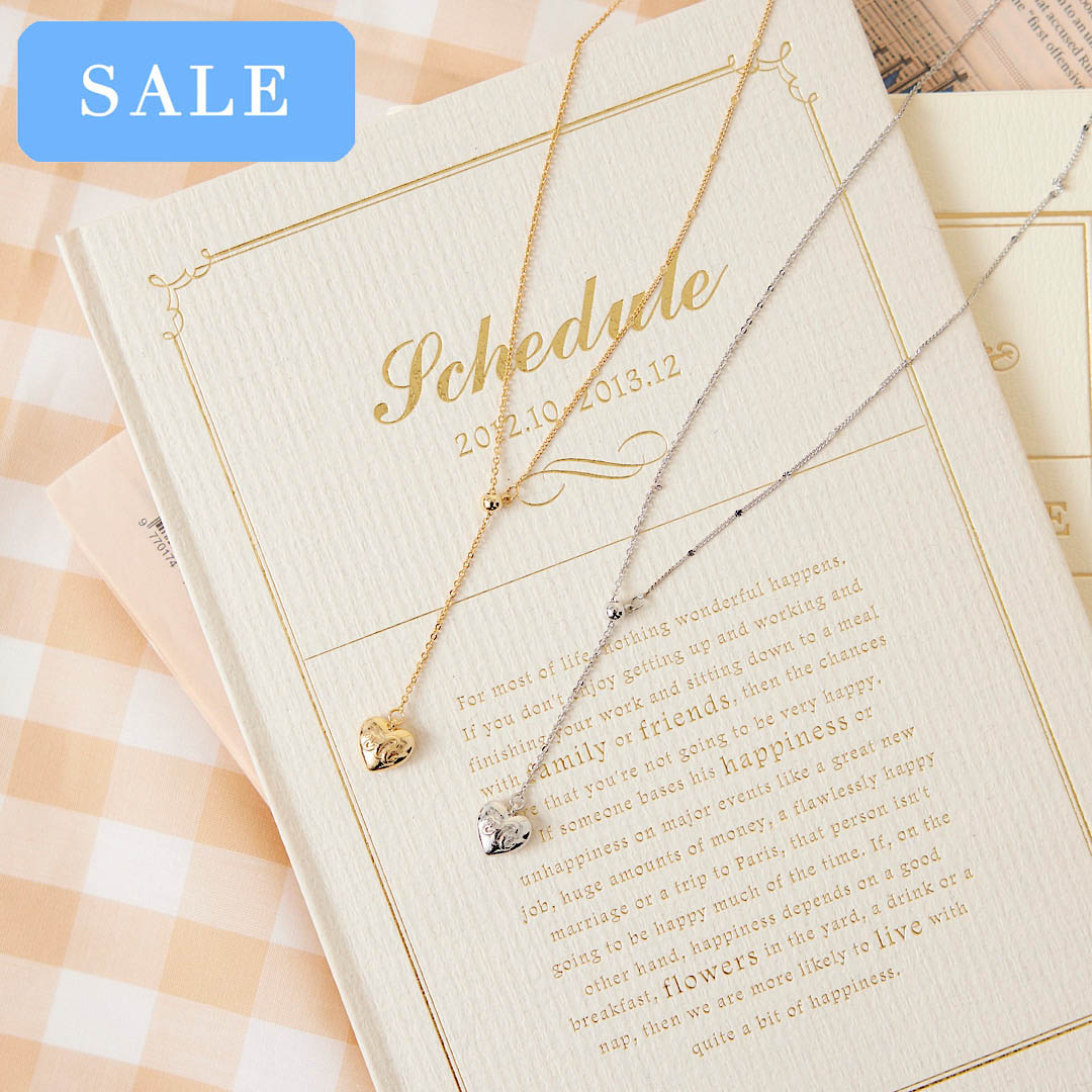 aaロゴプランプハートネックレス