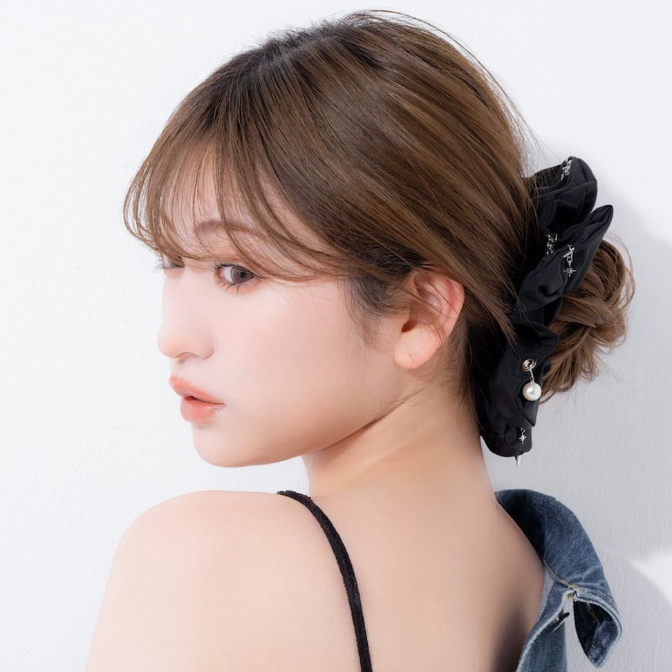 吉田朱里プロデュースアクセサリーブランド anchelion