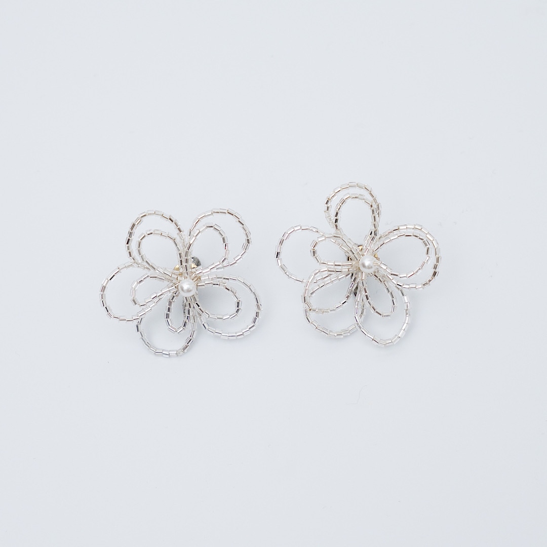 吉田朱里プロデュースアクセサリーブランド anchelion