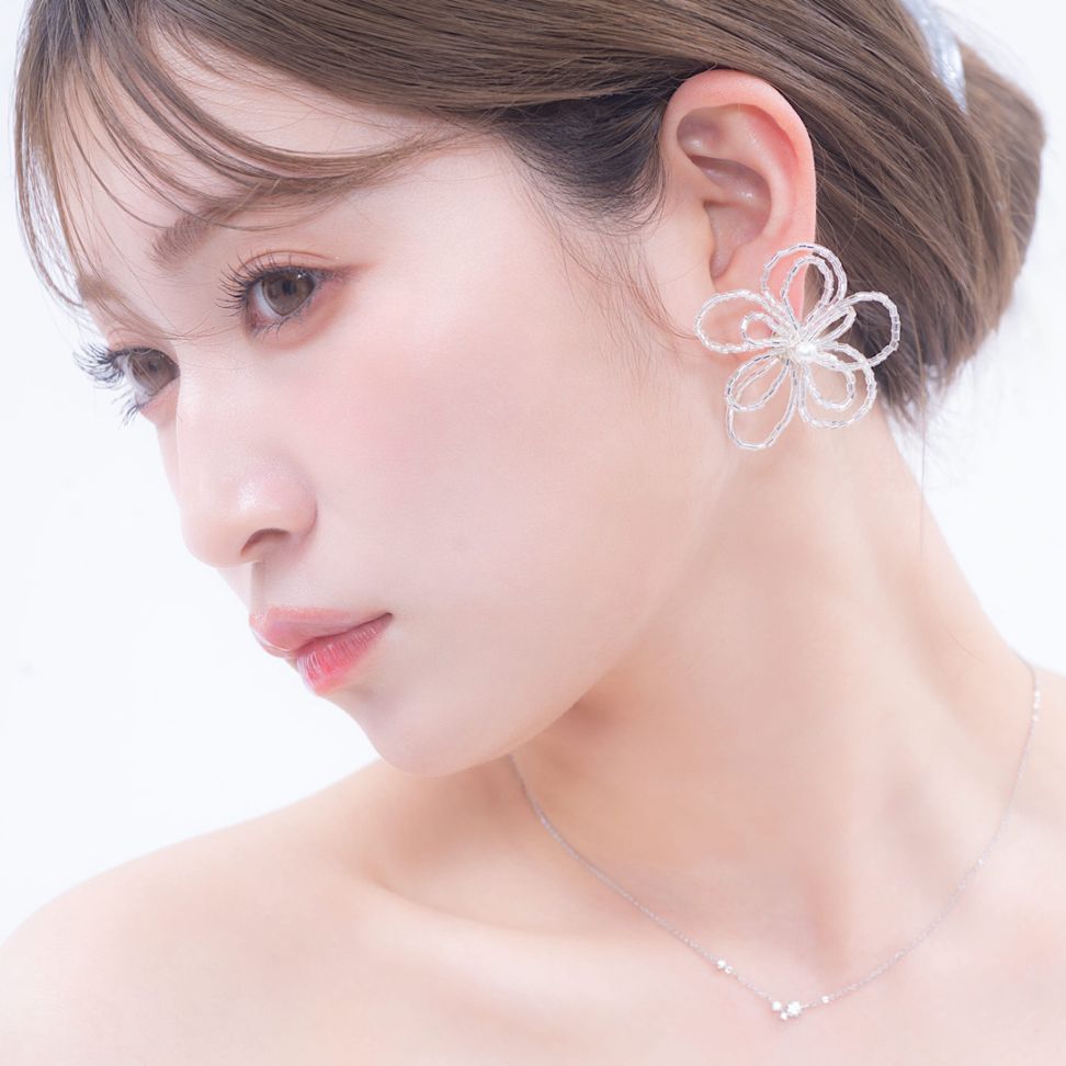 グランフルールピアス