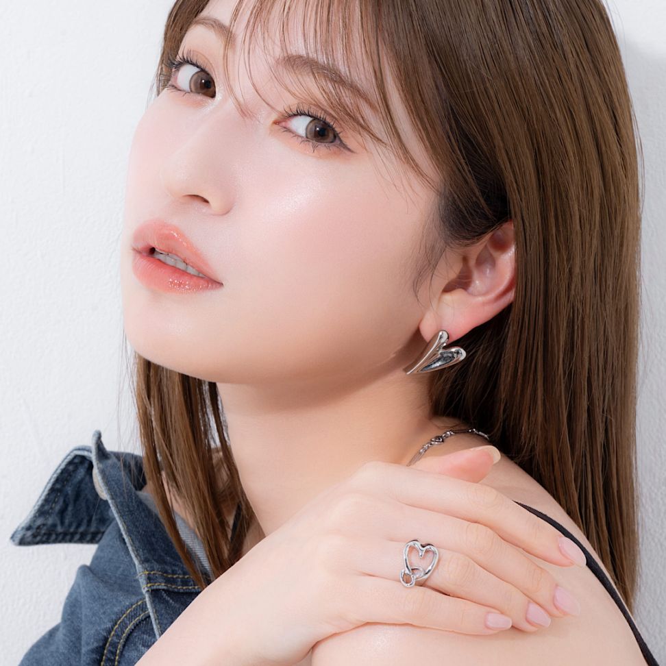 メタルナローハートピアス
