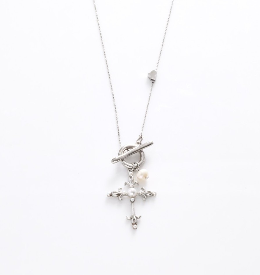 吉田朱里プロデュースアクセサリーブランド anchelion【アンシェリオン】