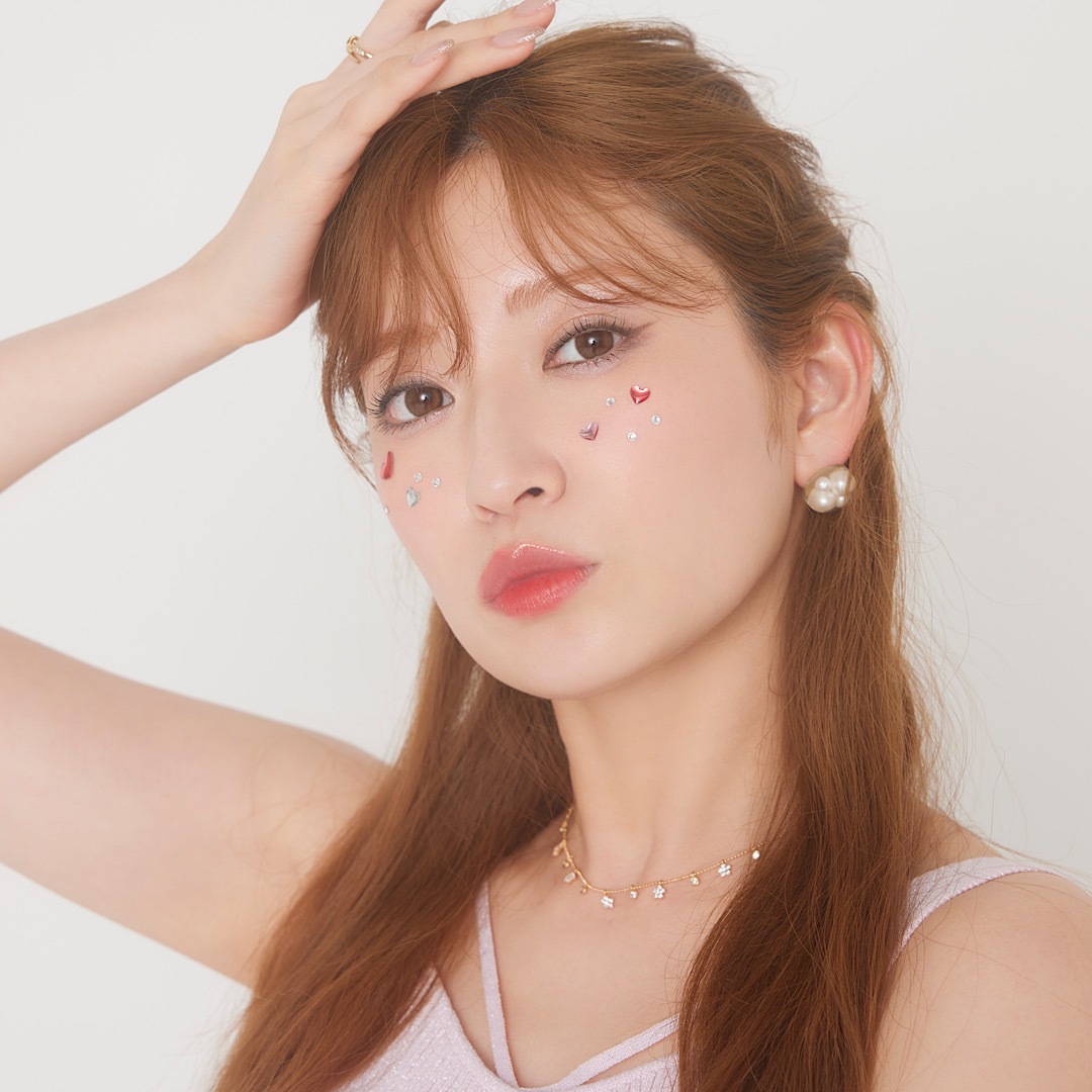 アクリルインナーパールピアス