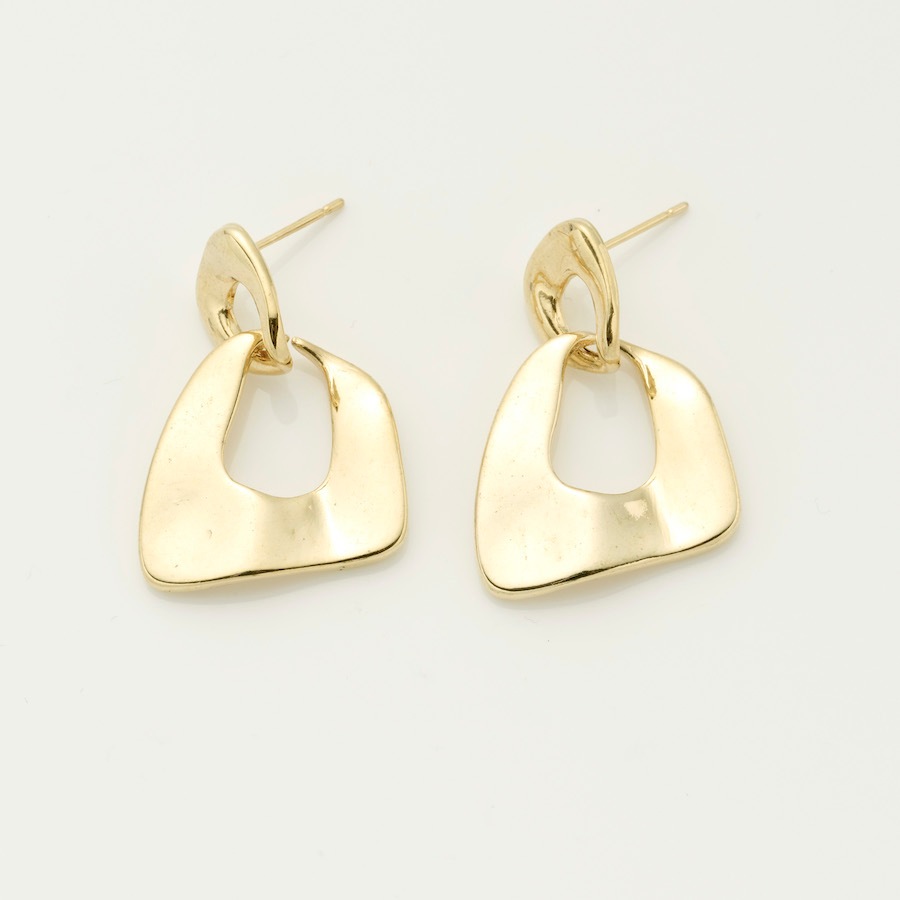 ピッキングフープピアス