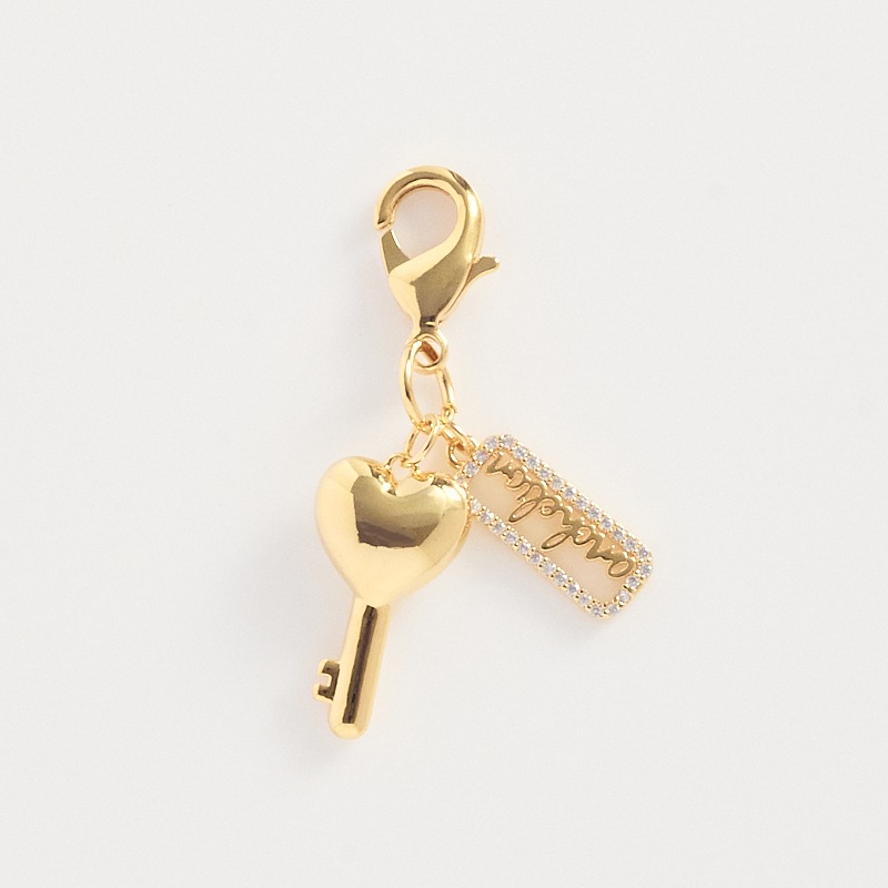 吉田朱里プロデュースアクセサリーブランド anchelion【アンシェリオン】