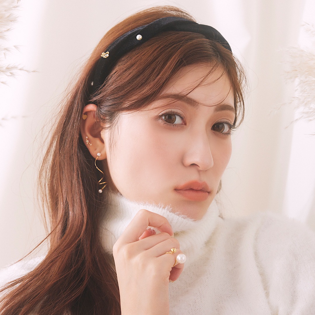 吉田朱里プロデュースアクセサリーブランド anchelion