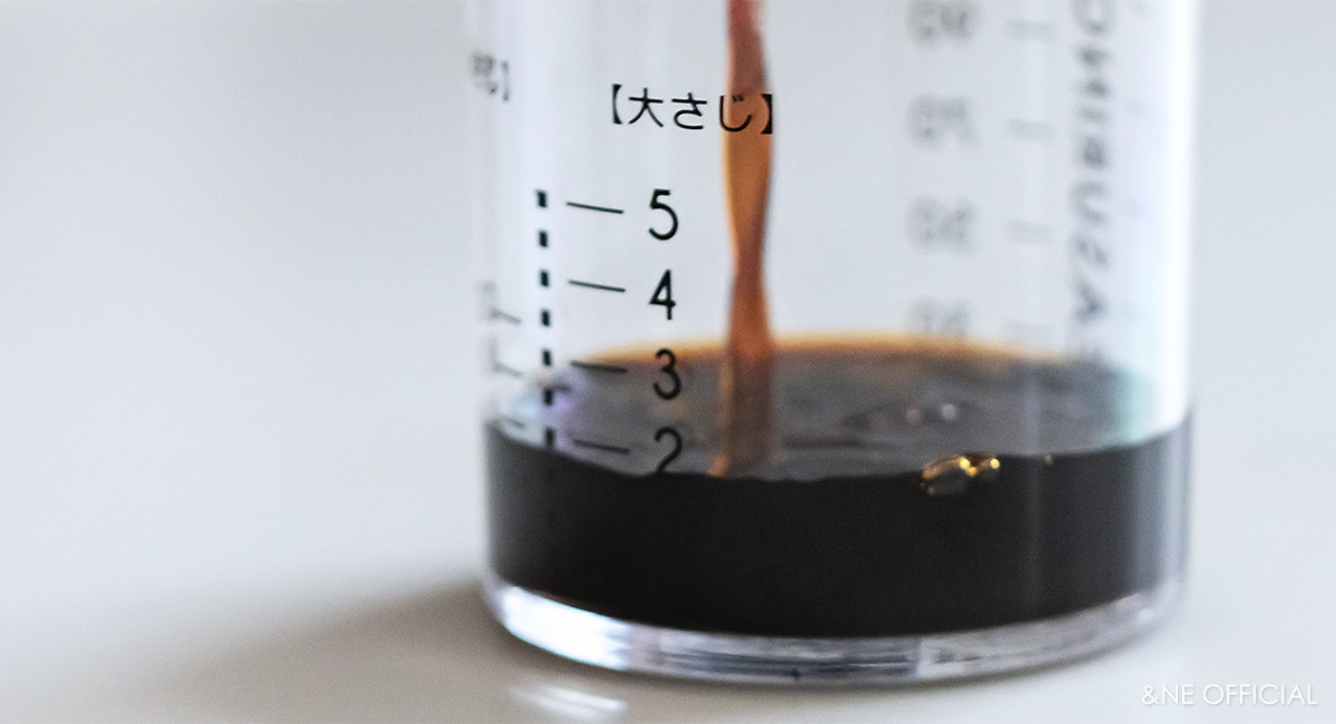 nikii 計量カップ 130ml