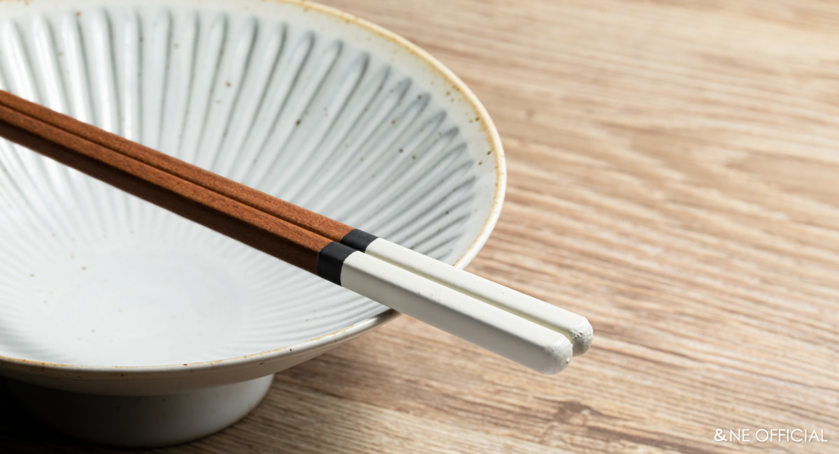 ハレとケ 若狭塗り箸 燕三条箸置き 2膳セット 木箱入り