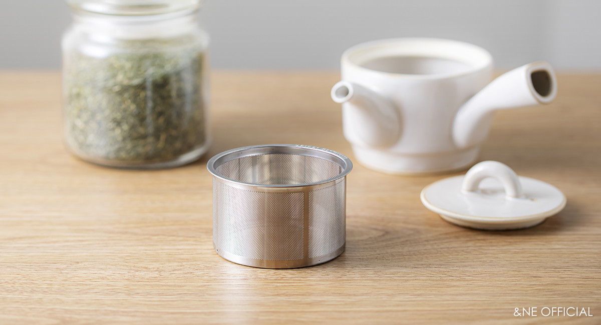 ハレとケ 波佐見焼 土もの急須　白