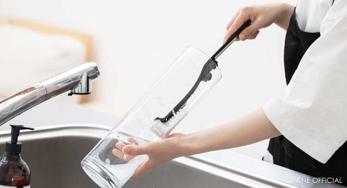 nikii 折りたたみ排水口ブラシ