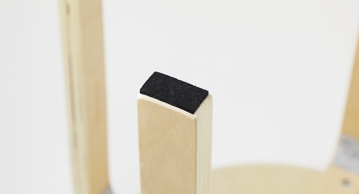 ラウンドスタッキングスツール ハンドル付き