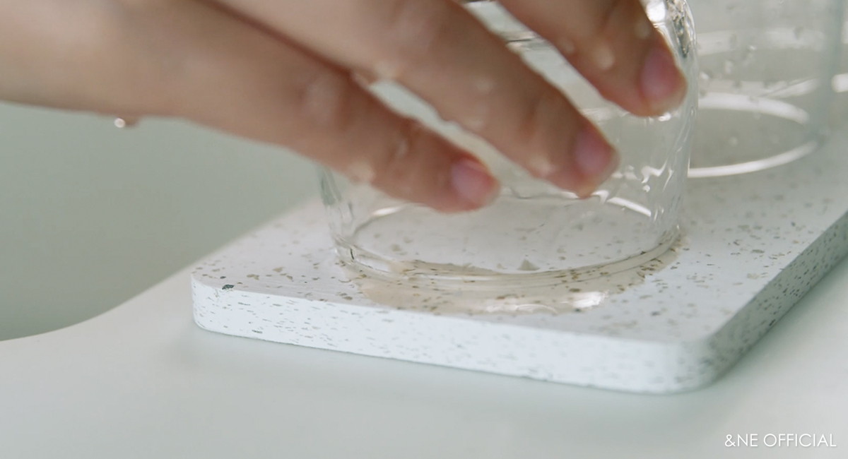 珪藻土5グラスドライトレイ