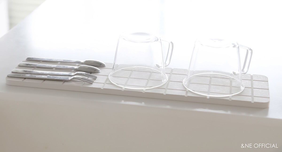 珪藻土5グラスドライトレイ