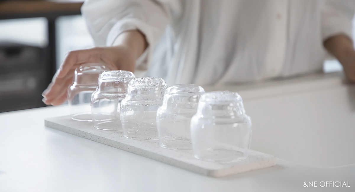 珪藻土5グラスドライトレイ