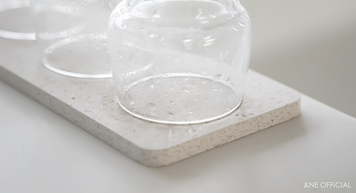 珪藻土5グラスドライトレイ