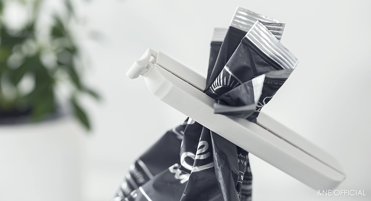 nikii フードバッグクリップ L