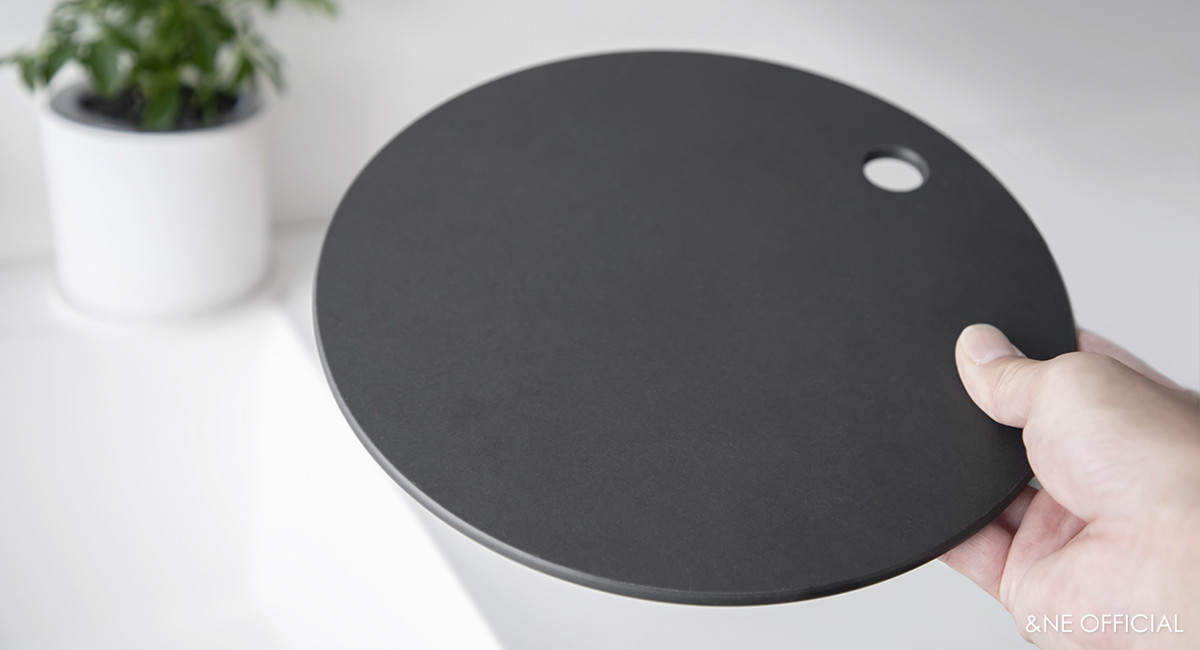 nikii ウッドファイバーカッティングボード M ブラック