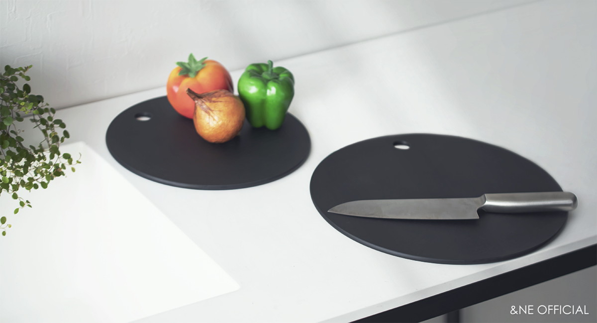 nikii ウッドファイバーカッティングボード M ブラック