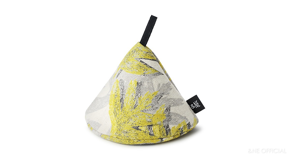 三角鍋つかみ(ペイズリー・タイダイ・HOKUO・レトロ・フラワー・ベジ)