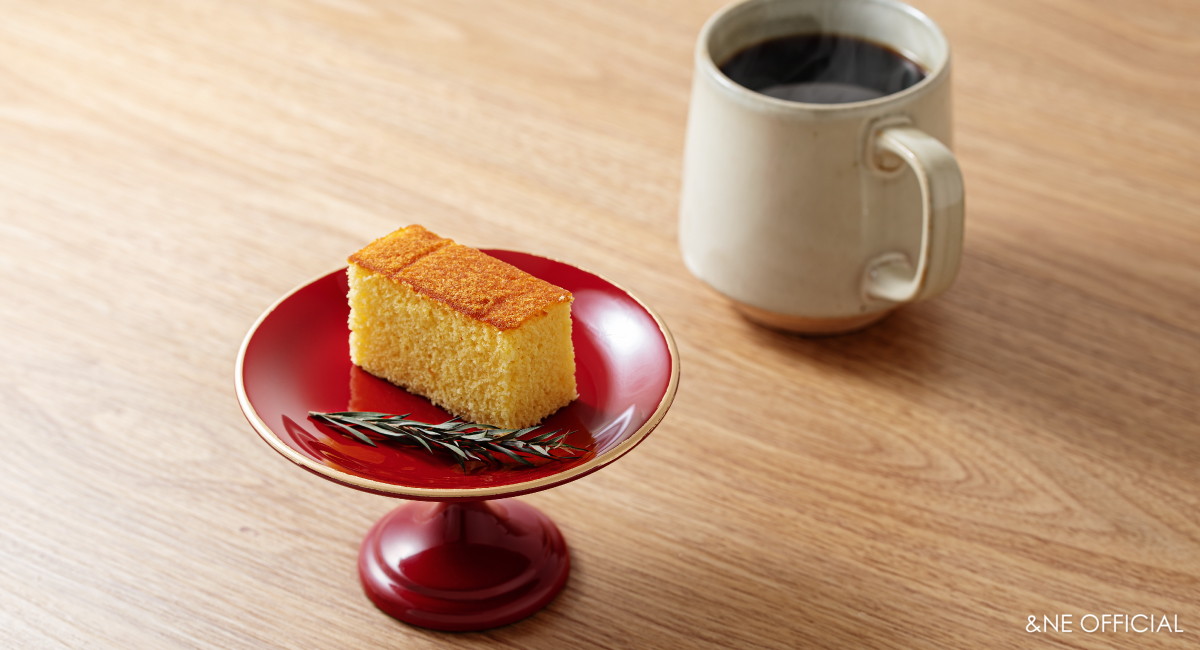 ハレとケ　越前塗り　高台祝い皿