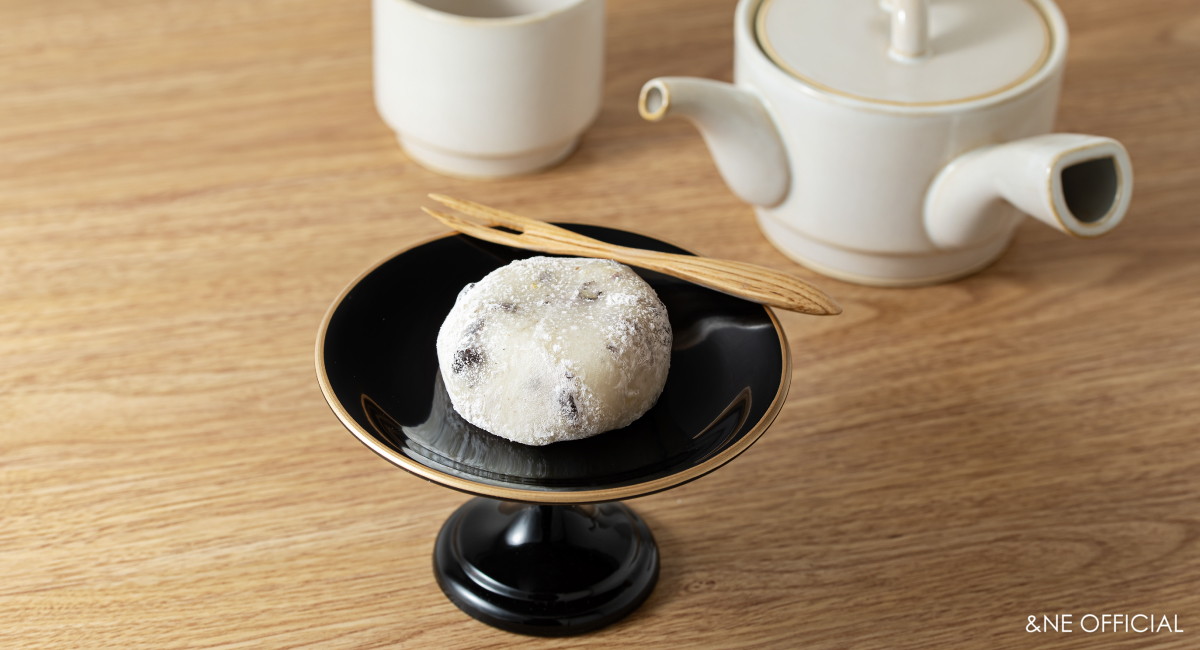 ハレとケ　越前塗り　高台祝い皿