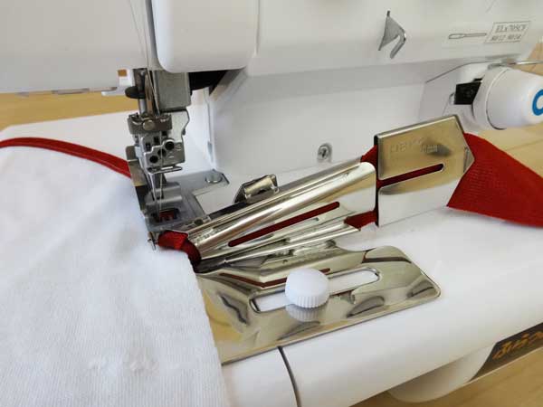 お値下げ>brotherカバーステッチミシンCV100 専用四つ折