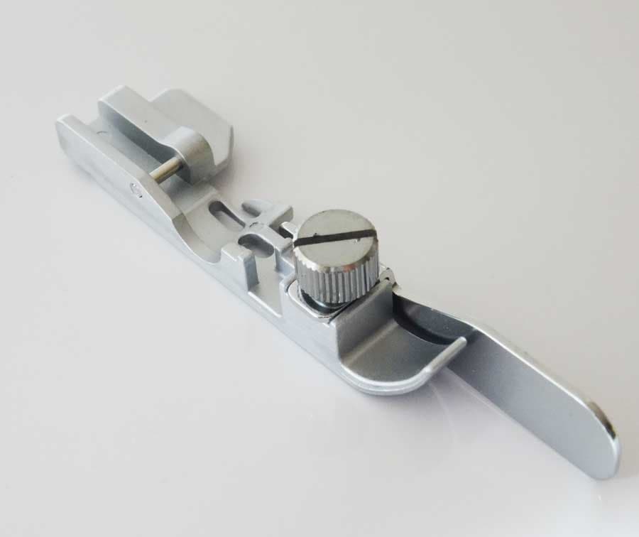 JUKI 家庭用ロックミシン（MOシリーズ）ブラインドステッチ押え（すそ