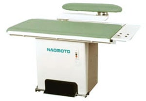 NAOMOTO Q-ing バキュームアイロン台とアイロンセット