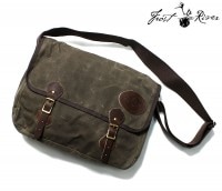 �ե����ȥ�С� FROST RIVER ���������Хå� ''����ꥢ �֥꡼�� ��å��󥸥㡼�Хå�'' �Хå� (FR-891)