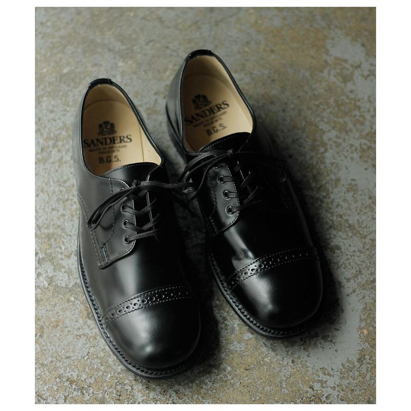  SANDERS ѥɥå ߥ꥿꡼ӡ 塼  ֥å B.G.S. 1944 PUNCHED CAP DERBY SHOES (1944-BLACK)