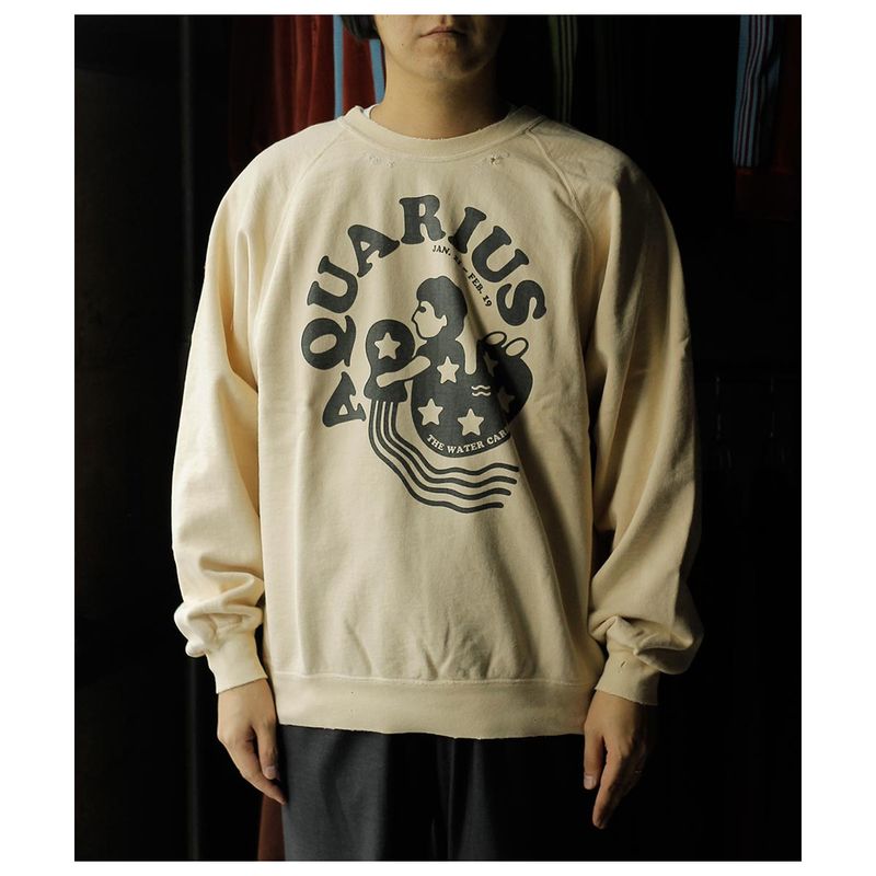 ֥ͥ NEXUSVII. AQUARIUS/Ӻ 롼ͥåå AQUARIUS CREW SWEAT (ROA-NNK-C0Q)