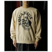 �ͥ��������֥� NEXUSVII. AQUARIUS/���Ӻ� ���롼�ͥå��������å� AQUARIUS CREW SWEAT (ROA-NNK-C0Q)
