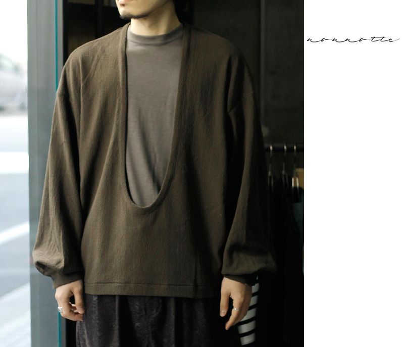 �ΥΥå� NONNOTTE �ϡ��� �ĥ����� �������ȥ�å����㡼���� �ɥ졼�� U�ץ륪���С� ���ե� ���꡼�� Hard Twist Ostrich Jersey Drape U Pullover with Cuff Sleeve (N-26S-092)