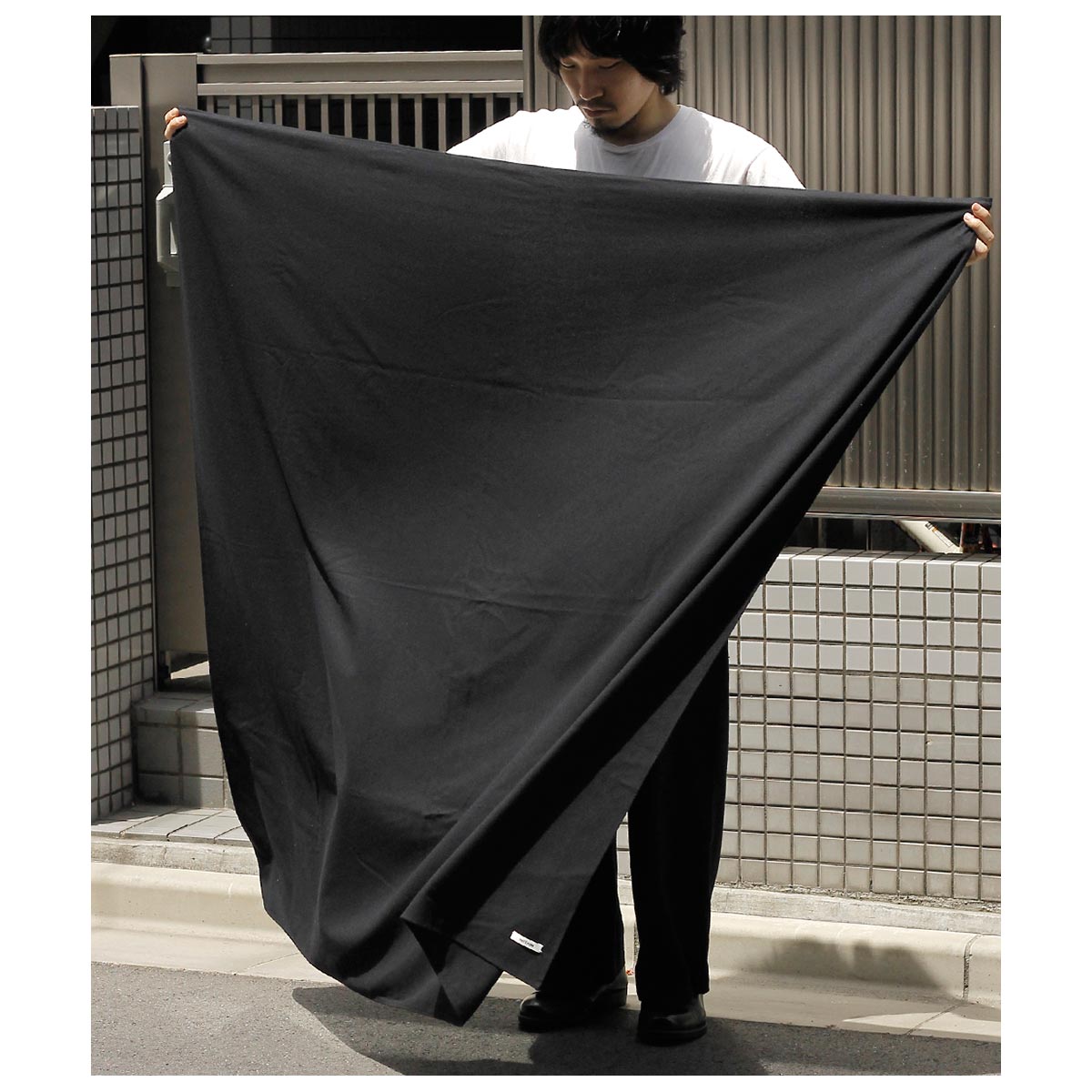 ����ƥ�� INTERIM ���륯 �Υ��� �������� ������ ���ȡ��� SILK NOIL SQUARE CLOTH STOLE (IT26A127)
