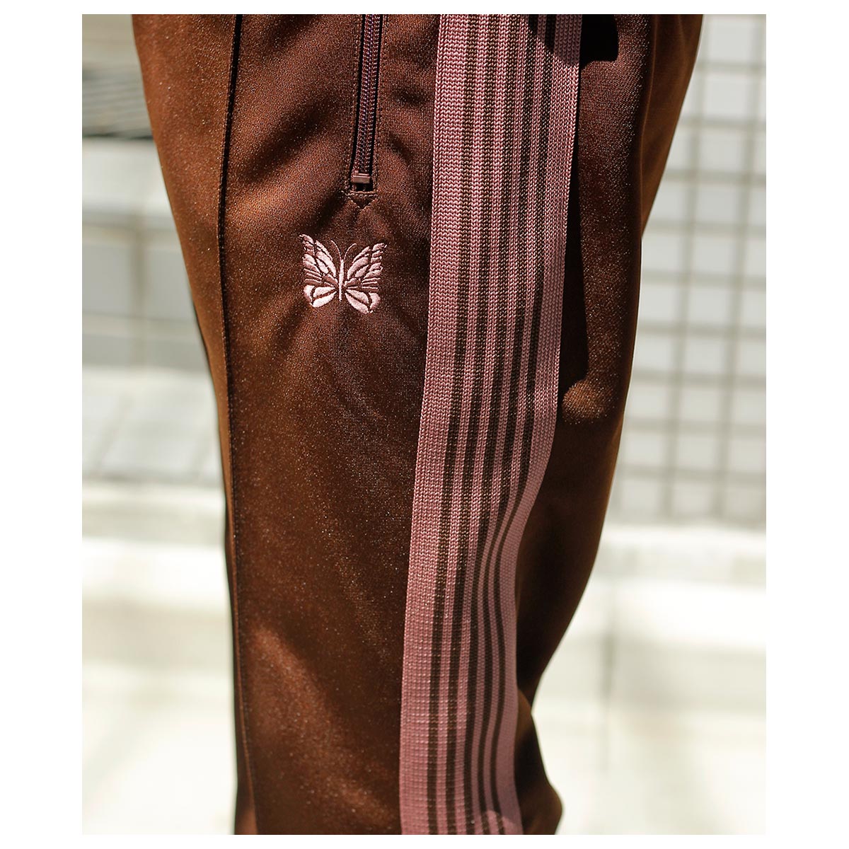 �ˡ��ɥ륺 NEEDLES  �֡��ĥ��å� �ȥ�å� �ѥ�� �ݥꥹ�ࡼ�� Boot-Cut Track Pant - Poly Smooth (RW318)