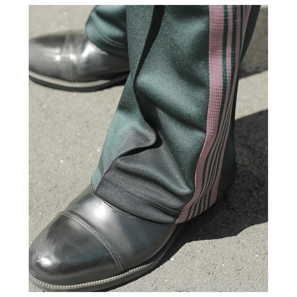 �ˡ��ɥ륺 NEEDLES  �֡��ĥ��å� �ȥ�å� �ѥ�� �ݥꥹ�ࡼ�� Boot-Cut Track Pant - Poly Smooth (RW318)