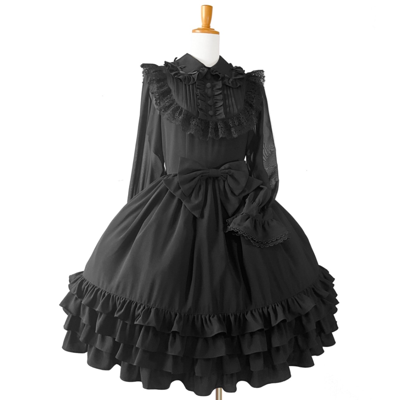 【美品】AND ROMEO　アンドロミオ　レース　　リボン　編み上げワンピース The Witch's Dress」魔女ワンピース【素材、レース、リボン