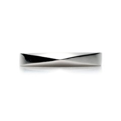Pyramid Ring K18WG ��3.5mm