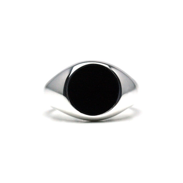Onyx Signet Ring / Medium