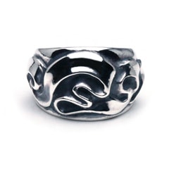 Wave Ribbon Ring / Wide