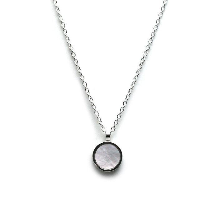 White Mother of Pearl Necklace