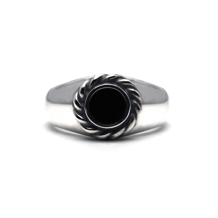 Flat Onyx Ring / Small