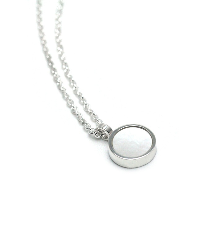 White Mother of Pearl Necklace