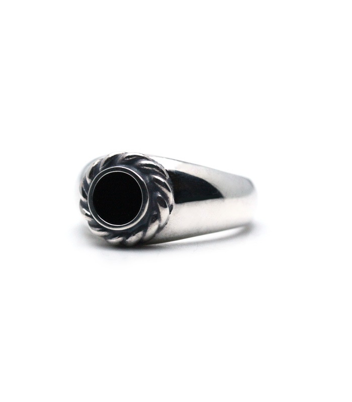 Flat Onyx Ring / Small