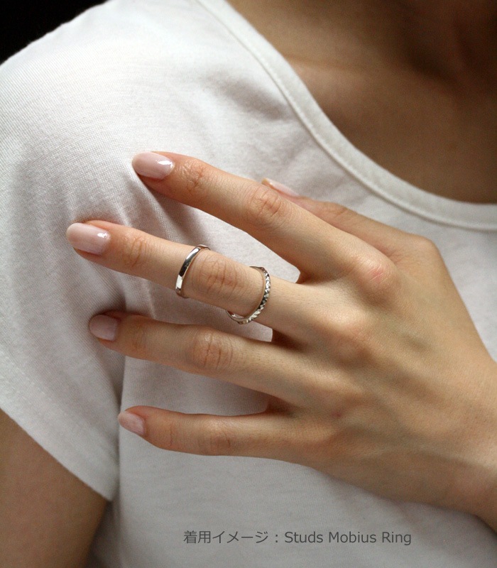 DECORATE Plain Mobius Silver Ring