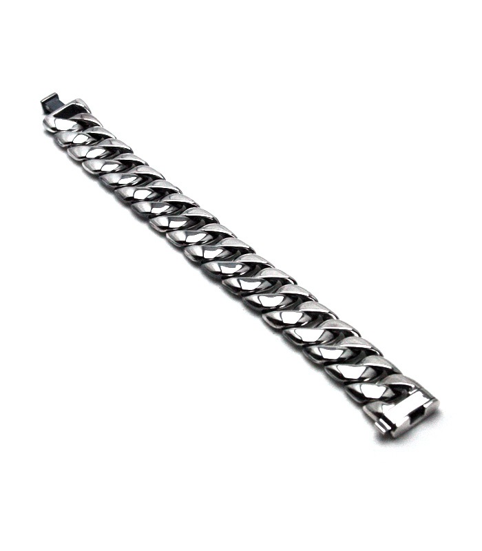 Curving Chain Bracelet