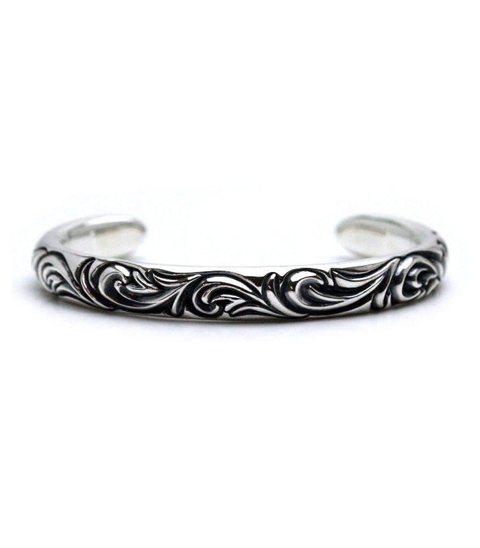 Arabesque band bangle