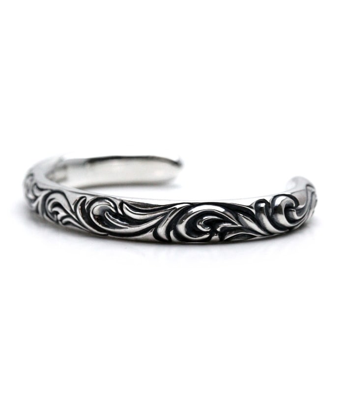 Arabesque band bangle