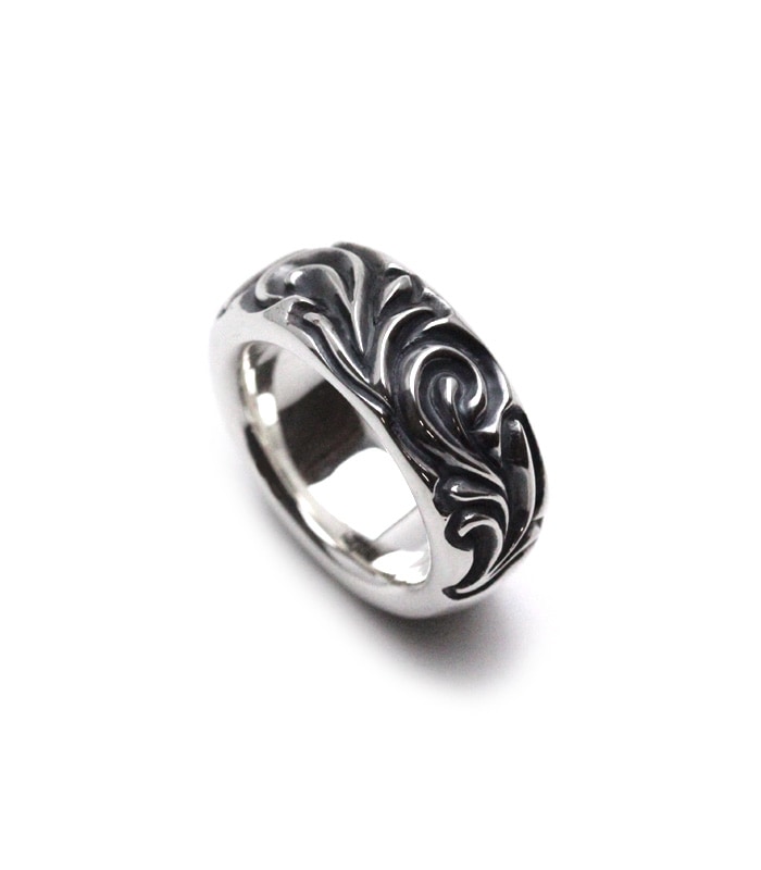 Arabesque band ring