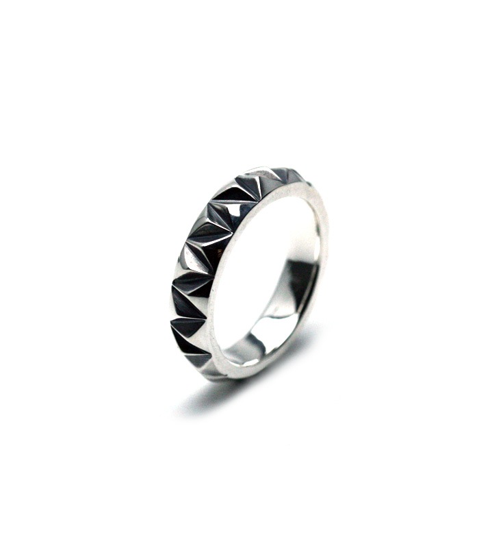 Triangle Studs Ring